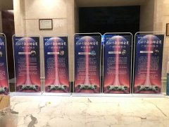 广州广交会易拉宝门形展架喷绘制作报价